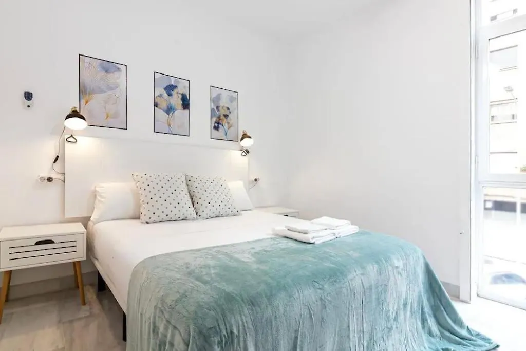 Vialia Center By Ele Apartments Malaga Spain